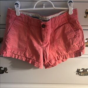 Old Navy Coral 3.5 inch Women's Shorts, Women’s 6.